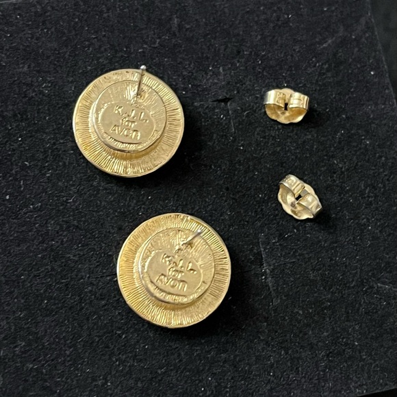 Kenneth Jay Lane for Avon Pierced Earrings - Picture 4 of 5